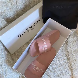 Women’s pink Givenchy Slides